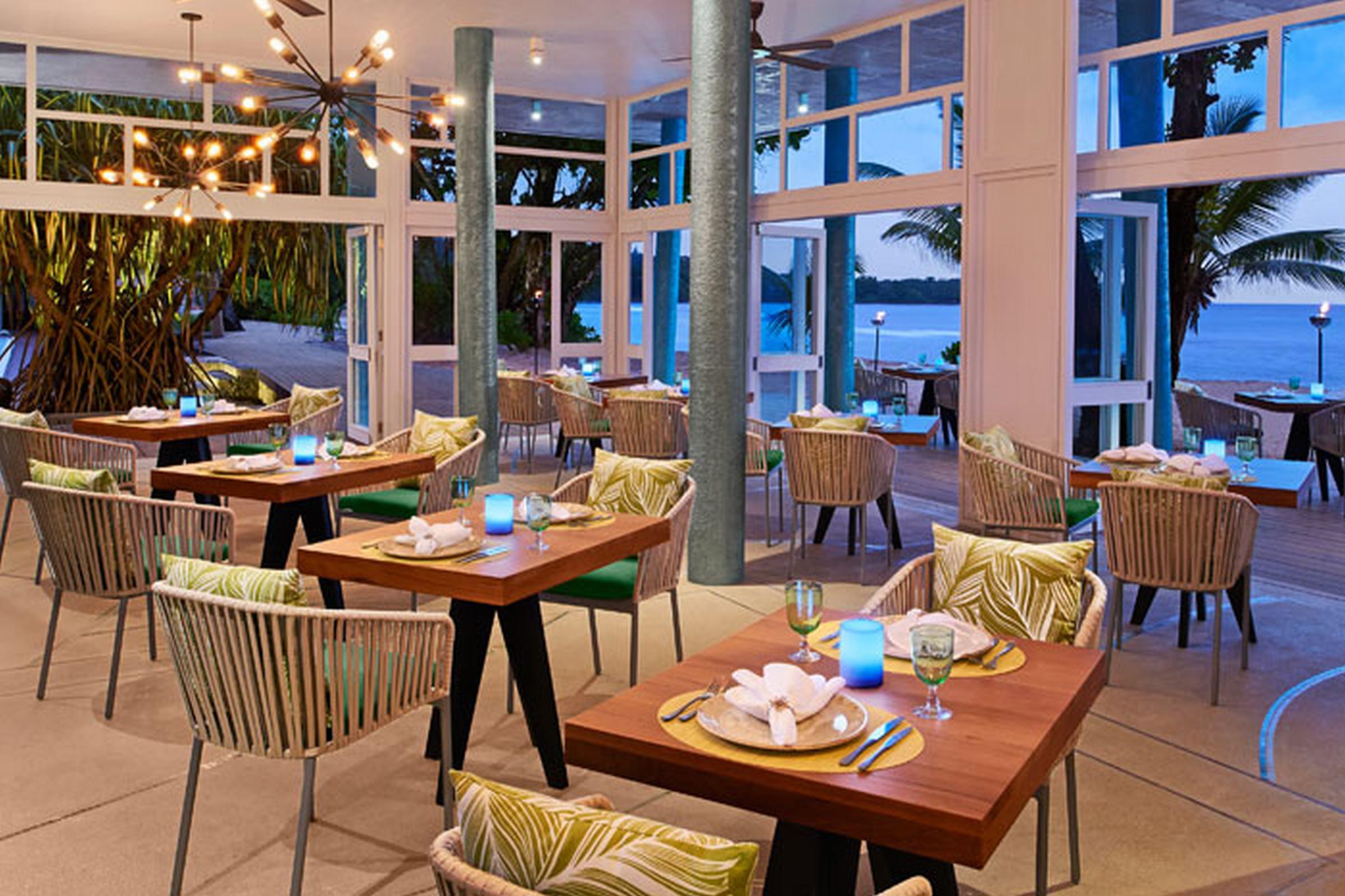 Avani Barbarons Seychelles Resort Grand Anse  Exterior foto