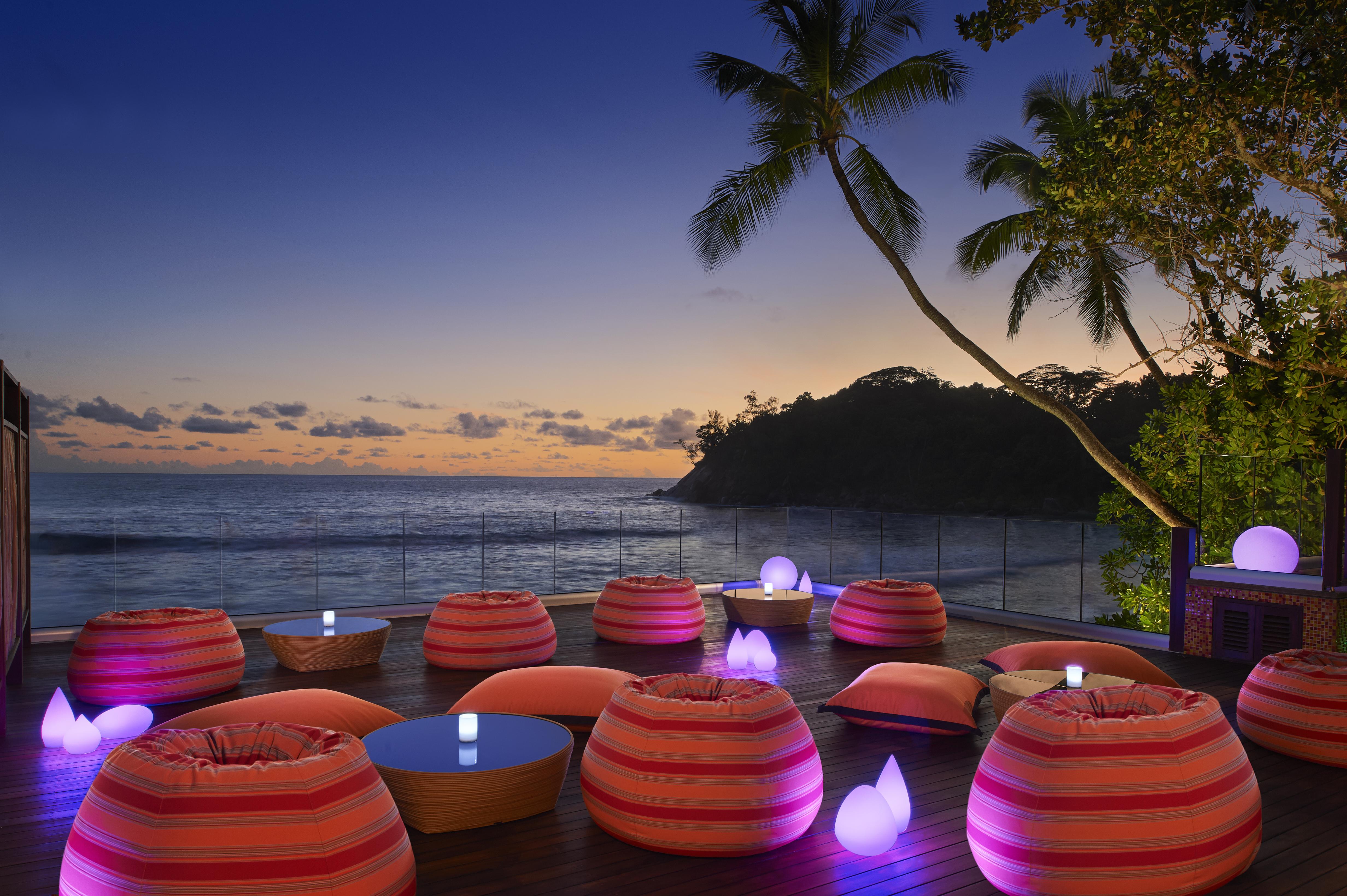 Avani Barbarons Seychelles Resort Grand Anse  Exterior foto