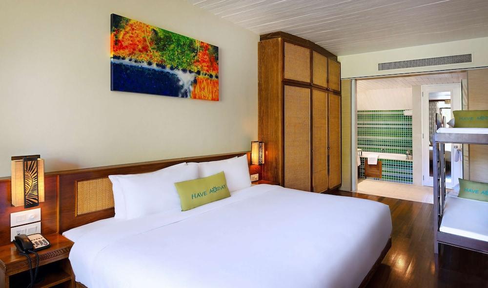 Avani Barbarons Seychelles Resort Grand Anse  Exterior foto